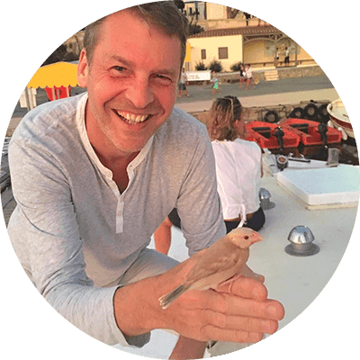 GREGOIRE DORGET AVEC UN PADDA GREGOIRE DORGET AVEC UN PADDA